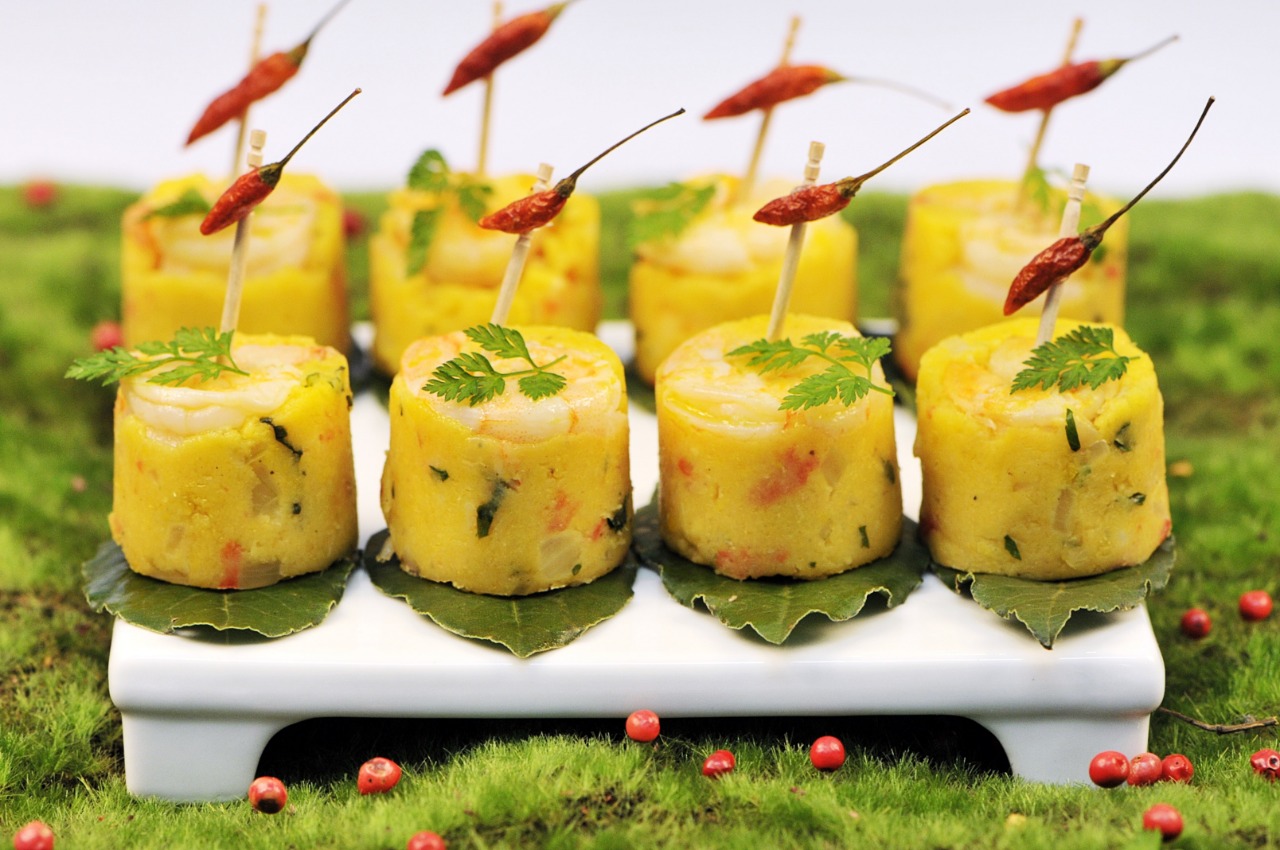 MINI CUSCUZ DOURADO DE CAMARÃO