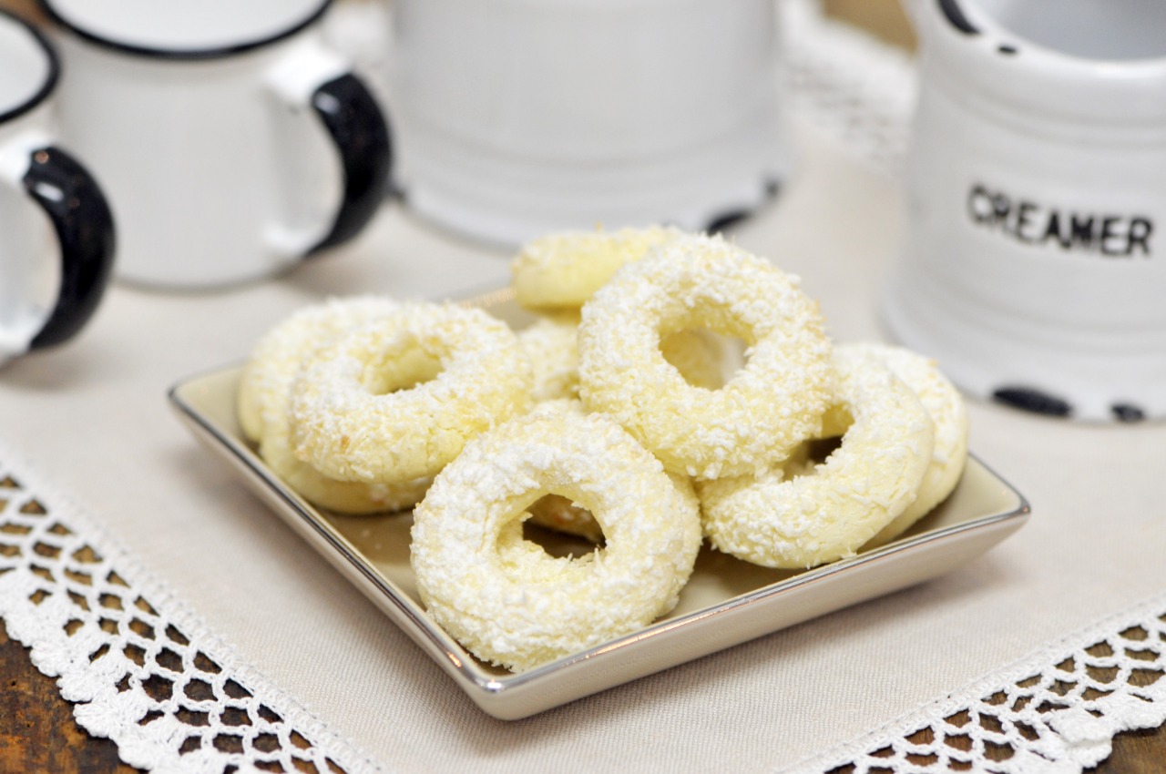 ARGOLINHAS DE COCO E LEITE EM PÓ