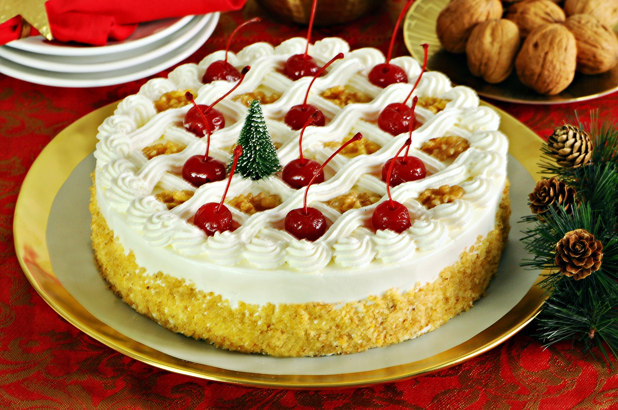 TORTA DE NOZES NATALINA